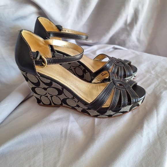 Coach wedges - Picture 5 of 15